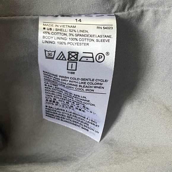 Banana Republic Linen Chambray Blazer - Picture 9 of 9